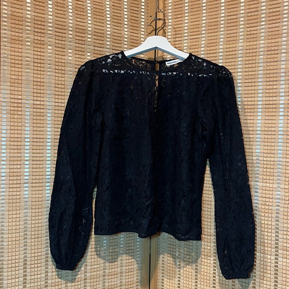 NWT Abercrombie & Fitch Navy Lace Blouse - Picture 1 of 4